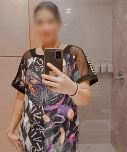 Call Girl Puducherry Seema